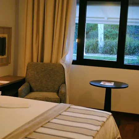 De Otel 4*